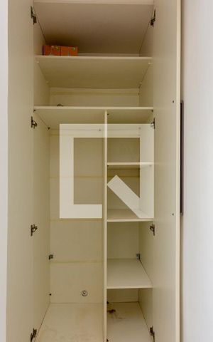 Apartamento à venda com 97m², 3 quartos e 2 vagas Apartamento à venda com 97m², 3 quartos e 2 vagasDetalhe - Área de Serviço