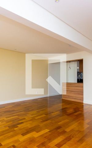 Apartamento à venda com 97m², 3 quartos e 2 vagas Apartamento à venda com 97m², 3 quartos e 2 vagasSala