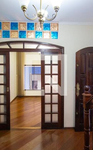 Casa à venda com 203m², 3 quartos e 1 vaga Casa à venda com 203m², 3 quartos e 1 vagaSala de Estar