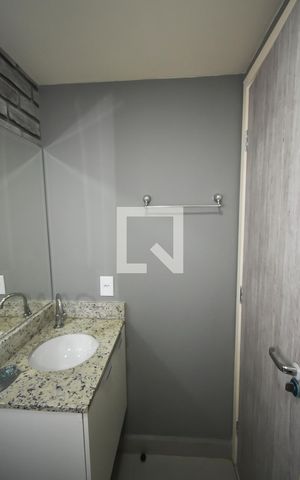 Studio à venda com 25m², 1 quarto e 1 vaga Studio à venda com 25m², 1 quarto e 1 vagaBanheiro