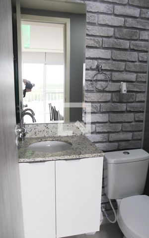Studio à venda com 26m², 1 quarto e sem vaga Studio à venda com 26m², 1 quarto e sem vagaBanheiro