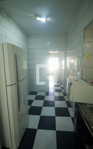Casa à venda com 160m², 3 quartos e 2 vagas Casa à venda com 160m², 3 quartos e 2 vagasCozinha