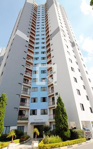 Apartamento à venda com 63m², 2 quartos e 1 vaga Apartamento à venda com 63m², 2 quartos e 1 vagaFachada do bloco