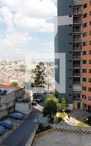 Apartamento à venda com 63m², 2 quartos e 1 vaga Apartamento à venda com 63m², 2 quartos e 1 vagaVaranda