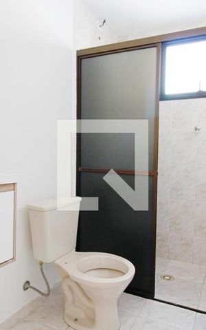 Apartamento à venda com 63m², 2 quartos e 1 vaga Apartamento à venda com 63m², 2 quartos e 1 vagaBanheiro