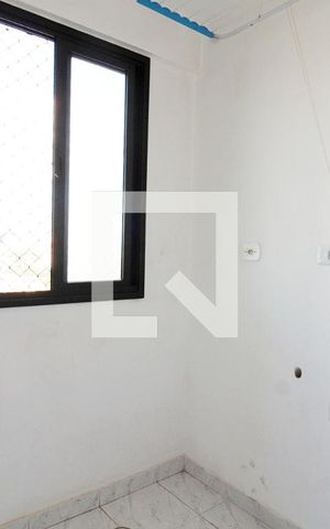 Apartamento à venda com 63m², 2 quartos e 1 vaga Apartamento à venda com 63m², 2 quartos e 1 vagaÁrea de Serviço
