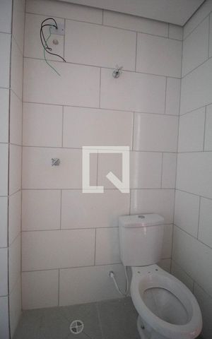 Apartamento para alugar com 38m², 2 quartos e sem vagaBanheiro