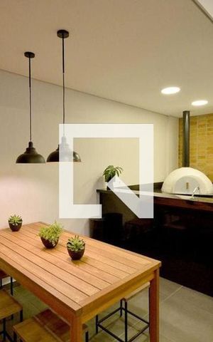 Apartamento para alugar com 46m², 2 quartos e sem vaga Apartamento para alugar com 46m², 2 quartos e sem vagaÁrea comum - Churrasqueira