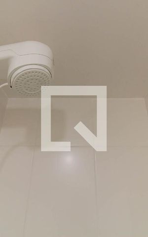 Apartamento para alugar com 46m², 2 quartos e sem vaga Apartamento para alugar com 46m², 2 quartos e sem vagaBanheiro
