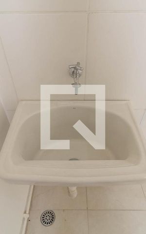 Apartamento para alugar com 46m², 2 quartos e sem vaga Apartamento para alugar com 46m², 2 quartos e sem vagaLavanderia