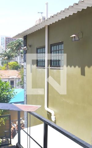 Casa à venda com 300m², 8 quartos e 1 vagafachada superior