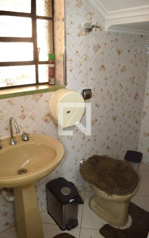 Casa à venda com 300m², 8 quartos e 1 vagaLavabo