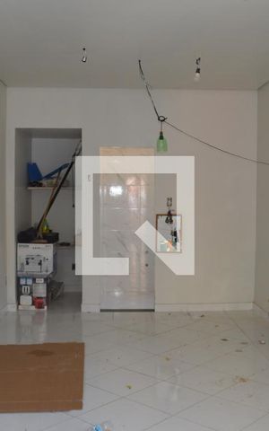 Casa à venda com 300m², 8 quartos e 1 vagasala/Edícula