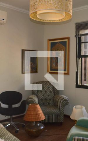 Casa à venda com 300m², 8 quartos e 1 vagaSala / Dormitório 5