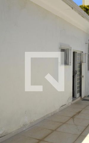 Casa para alugar com 180m², 4 quartos e 5 vagasAcesso lateral