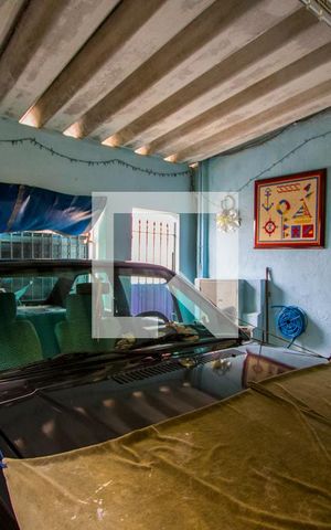 Casa à venda com 128m², 2 quartos e 1 vaga Casa à venda com 128m², 2 quartos e 1 vagaGaragem