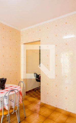 Casa à venda com 128m², 2 quartos e 1 vaga Casa à venda com 128m², 2 quartos e 1 vagaCozinha