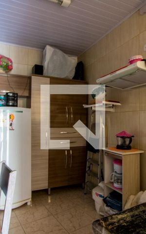 Casa à venda com 128m², 2 quartos e 1 vaga Casa à venda com 128m², 2 quartos e 1 vagaEdícula - Cozinha