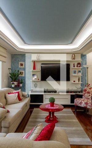 Casa para alugar com 340m², 3 quartos e 4 vagas Casa para alugar com 340m², 3 quartos e 4 vagasSala