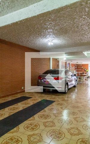 Casa para alugar com 340m², 3 quartos e 4 vagas Casa para alugar com 340m², 3 quartos e 4 vagasGaragem