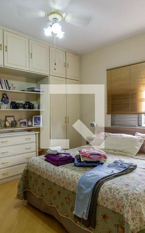 Casa para alugar com 340m², 3 quartos e 4 vagas Casa para alugar com 340m², 3 quartos e 4 vagasSuíte