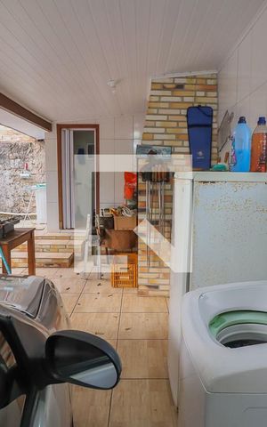 Casa à venda com 140m², 3 quartos e 2 vagasÁrea de Serviço
