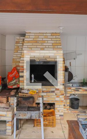 Casa à venda com 140m², 3 quartos e 2 vagasChurrasqueira