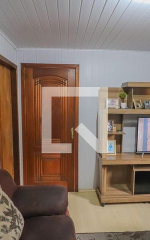 Casa à venda com 140m², 3 quartos e 2 vagasSala