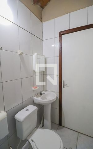 Casa à venda com 120m², 3 quartos e 2 vagasBanheiro Area Externa