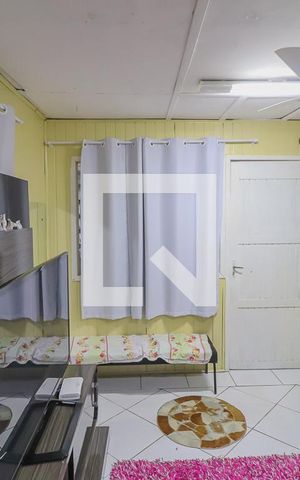 Casa à venda com 120m², 3 quartos e 2 vagasSala