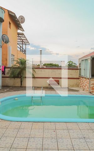 Casa à venda com 120m², 3 quartos e 2 vagasPiscina