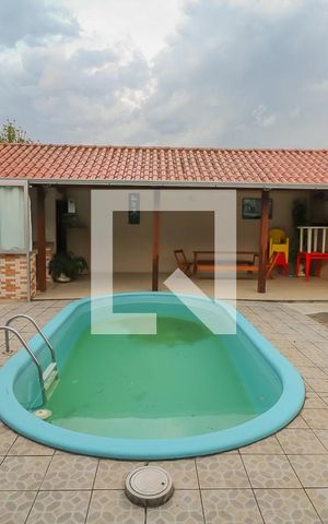 Casa à venda com 120m², 3 quartos e 2 vagasPiscina