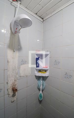 Casa à venda com 120m², 3 quartos e 2 vagasBanheiro