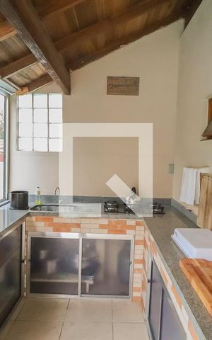 Casa à venda com 120m², 3 quartos e 2 vagasChurrasqueira