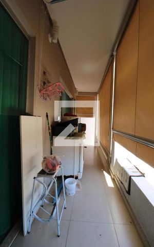 Casa à venda com 280m², 3 quartos e 4 vagasÁrea de Serviço