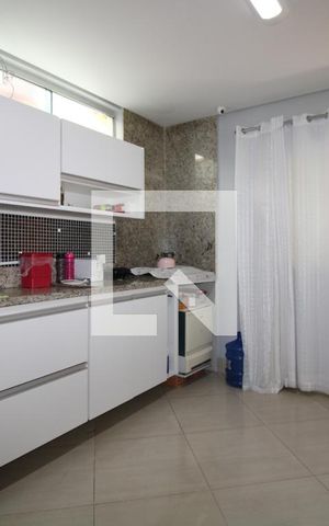 Casa à venda com 280m², 3 quartos e 4 vagasCozinha