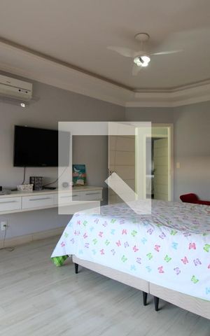 Casa à venda com 280m², 3 quartos e 4 vagasQuarto 1 (suíte)