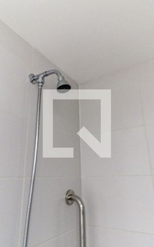 Studio para alugar com 26m², 1 quarto e sem vaga Studio para alugar com 26m², 1 quarto e sem vagaBanheiro