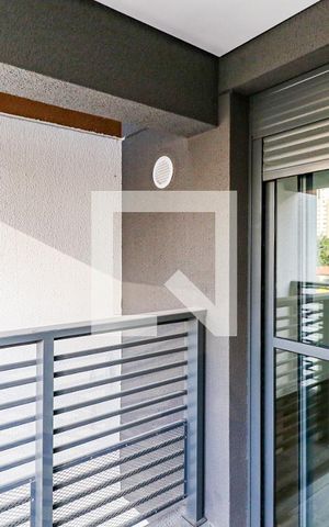 Studio para alugar com 26m², 1 quarto e sem vaga Studio para alugar com 26m², 1 quarto e sem vagaVaranda