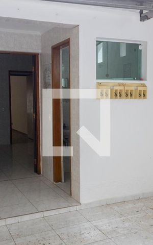 Casa à venda com 141m², 2 quartos e 2 vagas Casa à venda com 141m², 2 quartos e 2 vagasÁrea de Serviço