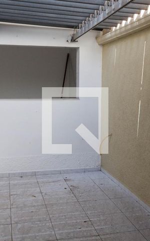 Casa à venda com 141m², 2 quartos e 2 vagas Casa à venda com 141m², 2 quartos e 2 vagasÁrea de Serviço
