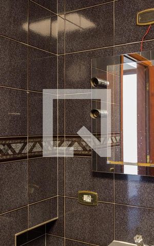 Casa à venda com 141m², 2 quartos e 2 vagas Casa à venda com 141m², 2 quartos e 2 vagasBanheiro