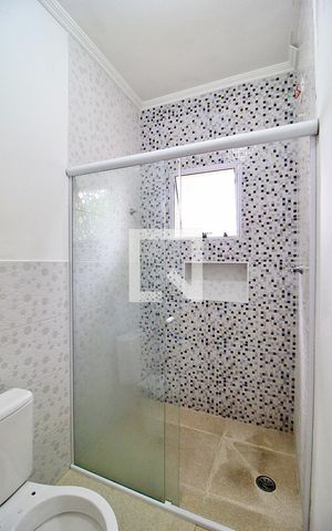 Casa para alugar com 151m², 2 quartos e 3 vagasBanheiro da Suíte 1