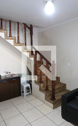 Casa à venda com 80m², 2 quartos e 1 vagaSala