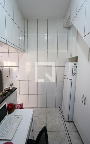 Casa à venda com 80m², 2 quartos e 1 vagaÁrea de Serviço