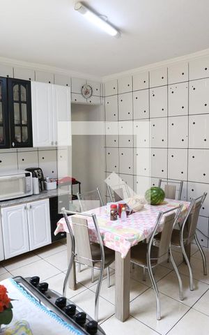 Casa à venda com 80m², 2 quartos e 1 vagaCozinha