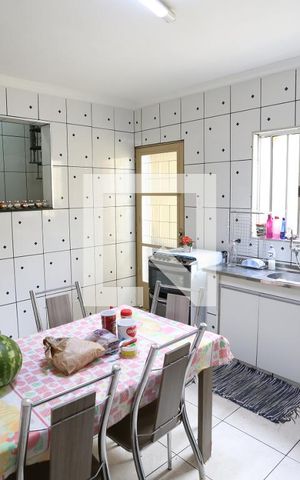 Casa à venda com 80m², 2 quartos e 1 vagaCozinha
