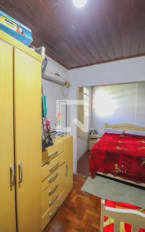 Casa à venda com 120m², 4 quartos e 2 vagasQuarto 2