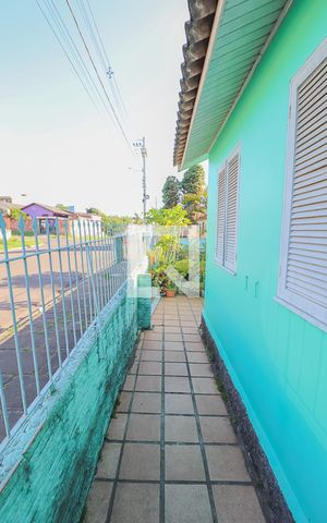 Casa à venda com 120m², 4 quartos e 2 vagasÁrea externa