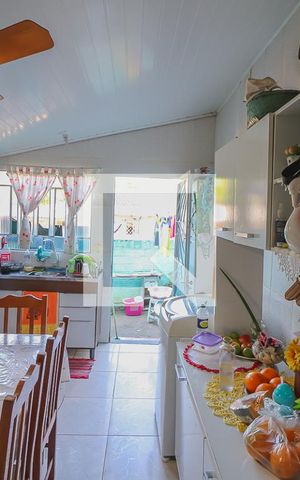 Casa à venda com 120m², 4 quartos e 2 vagasCozinha